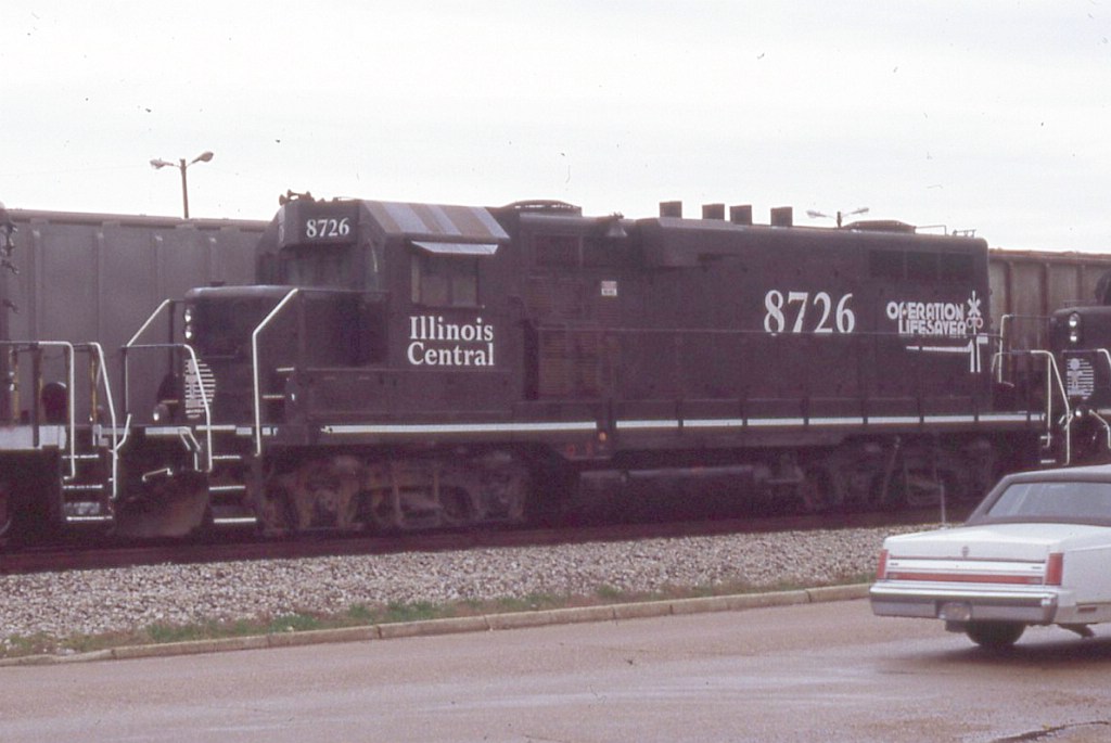 IC 8726